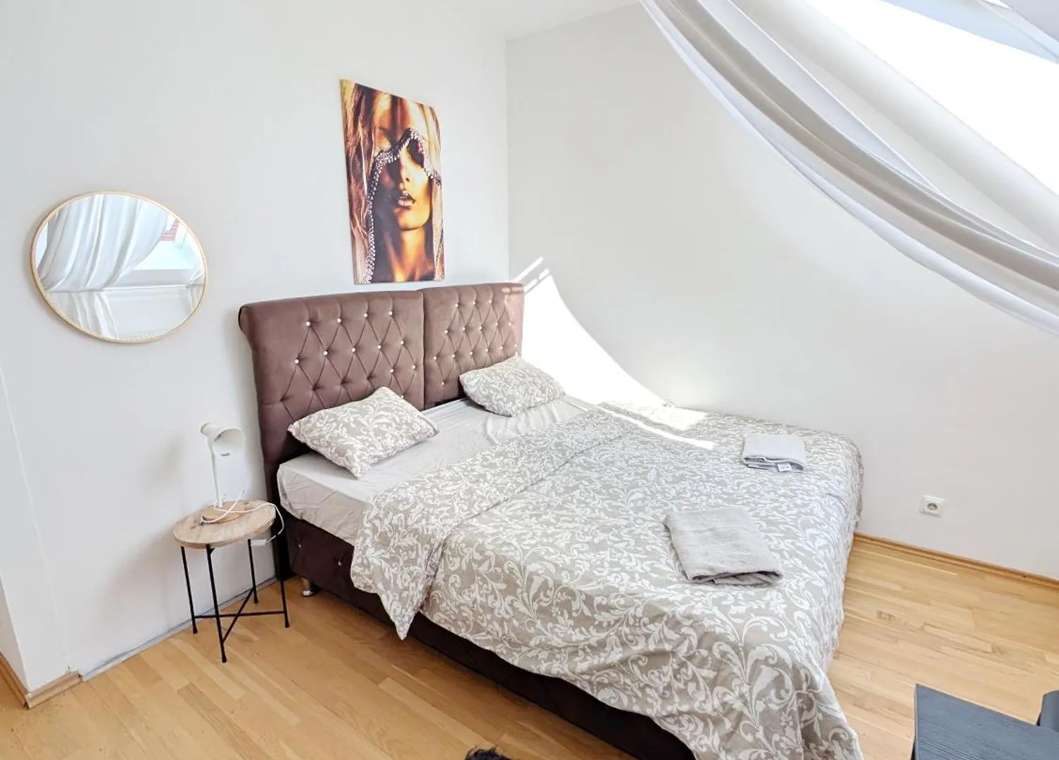 Charming Stay At Maerzstrasse Rooms Close To Vienna Attractions Mz49